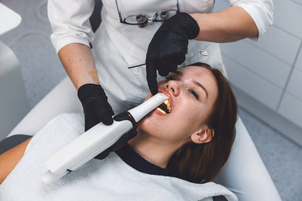 Best Cracked Tooth Emergency Dentist  in Winsted, CT